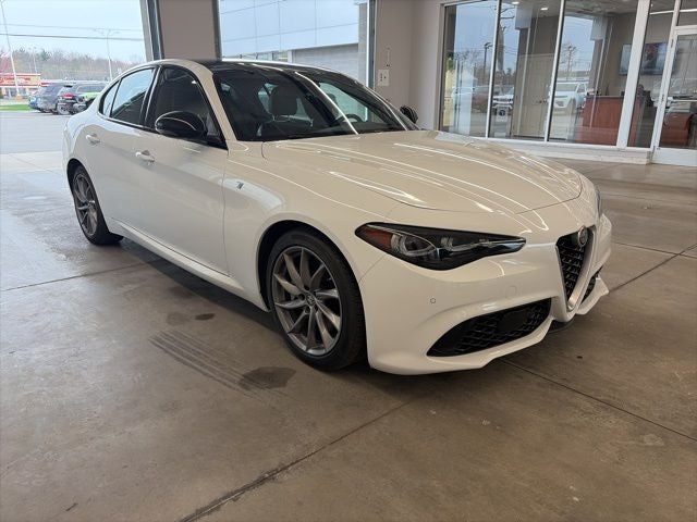 2024 Alfa Romeo Giulia Ti RWD