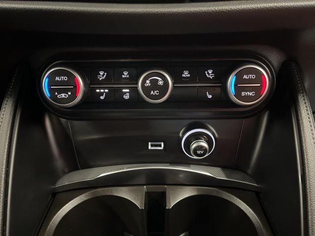 2024 Alfa Romeo Stelvio Veloce AWD