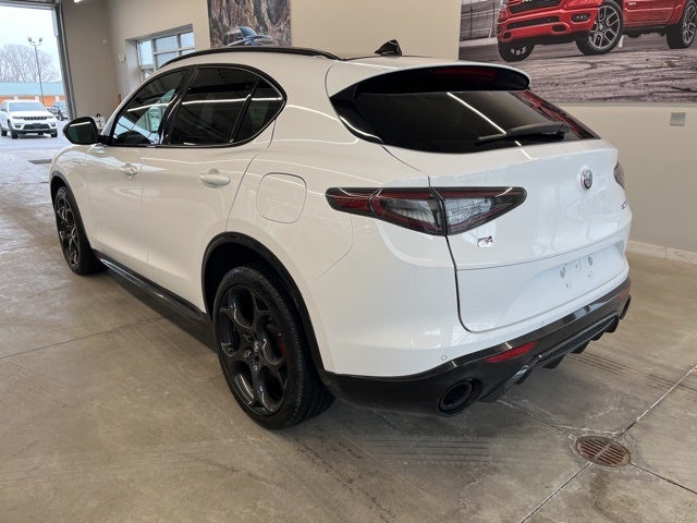 2024 Alfa Romeo Stelvio Veloce AWD