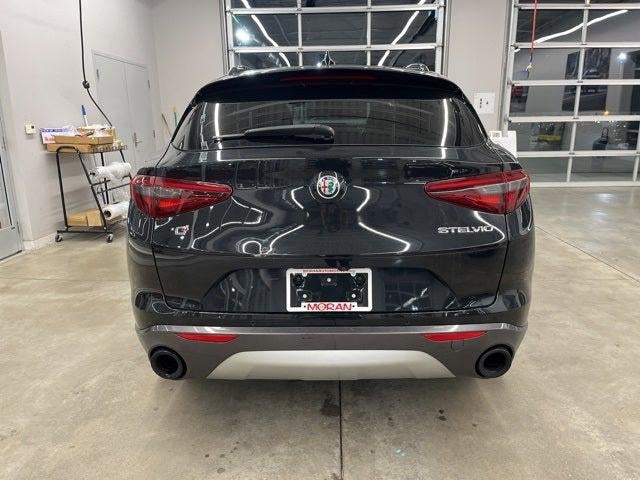 2022 Alfa Romeo Stelvio Ti AWD