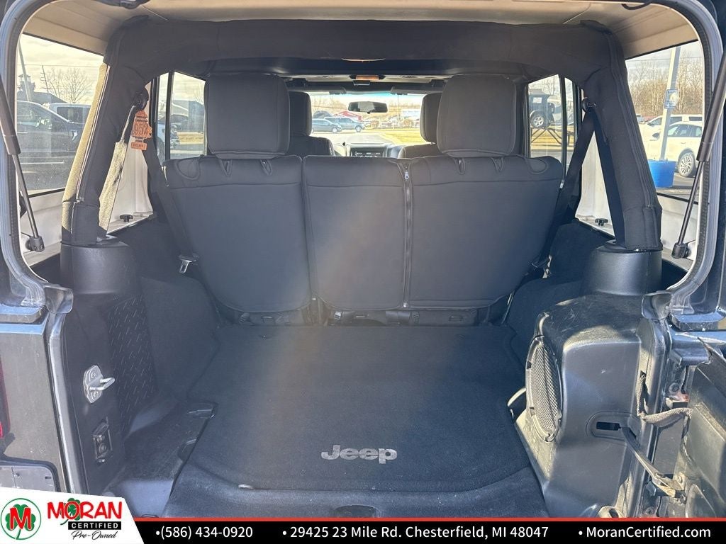 2012 Jeep Wrangler Unlimited Sahara