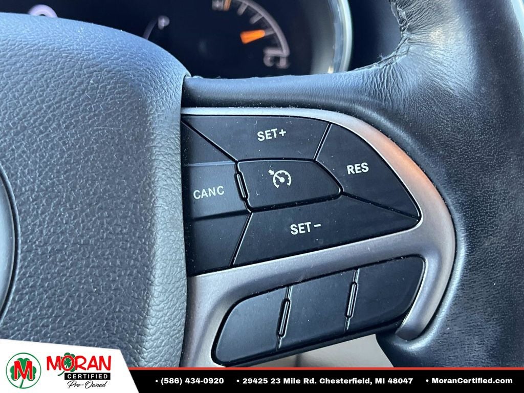 2019 Jeep Grand Cherokee Laredo E