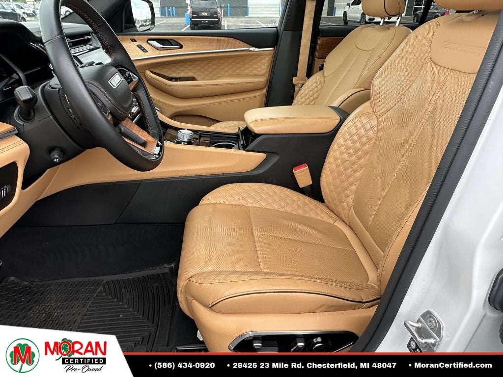 2023 Jeep Grand Cherokee Summit Reserve