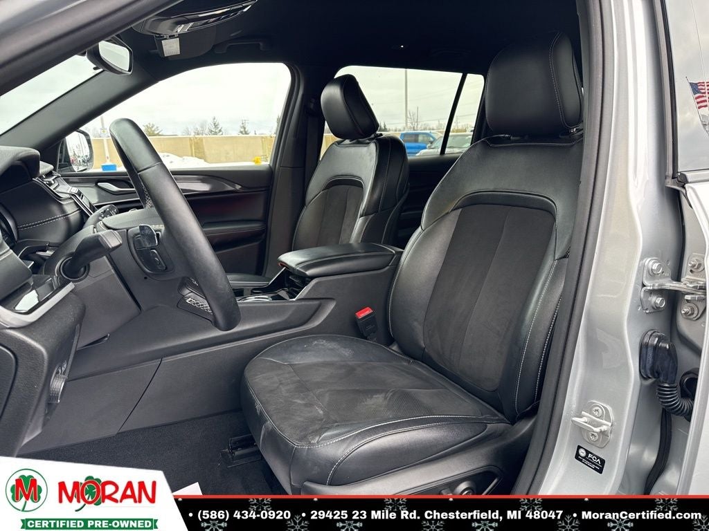 2022 Jeep Grand Cherokee L Altitude