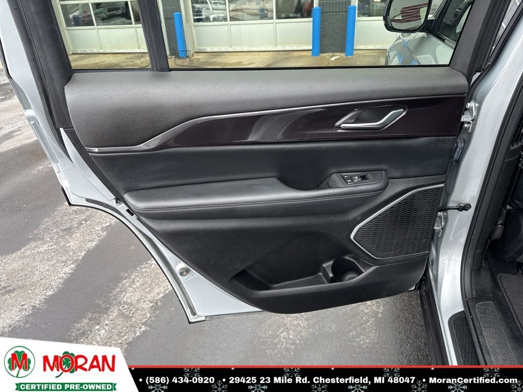 2022 Jeep Grand Cherokee L Altitude