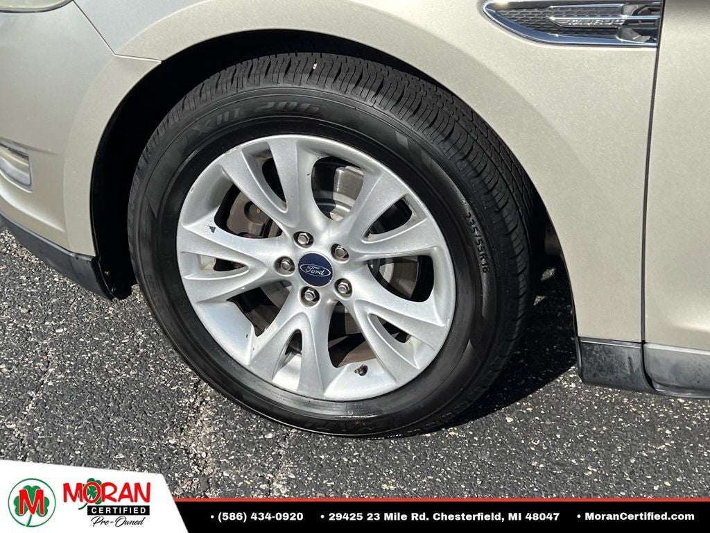 2011 Ford Taurus SEL