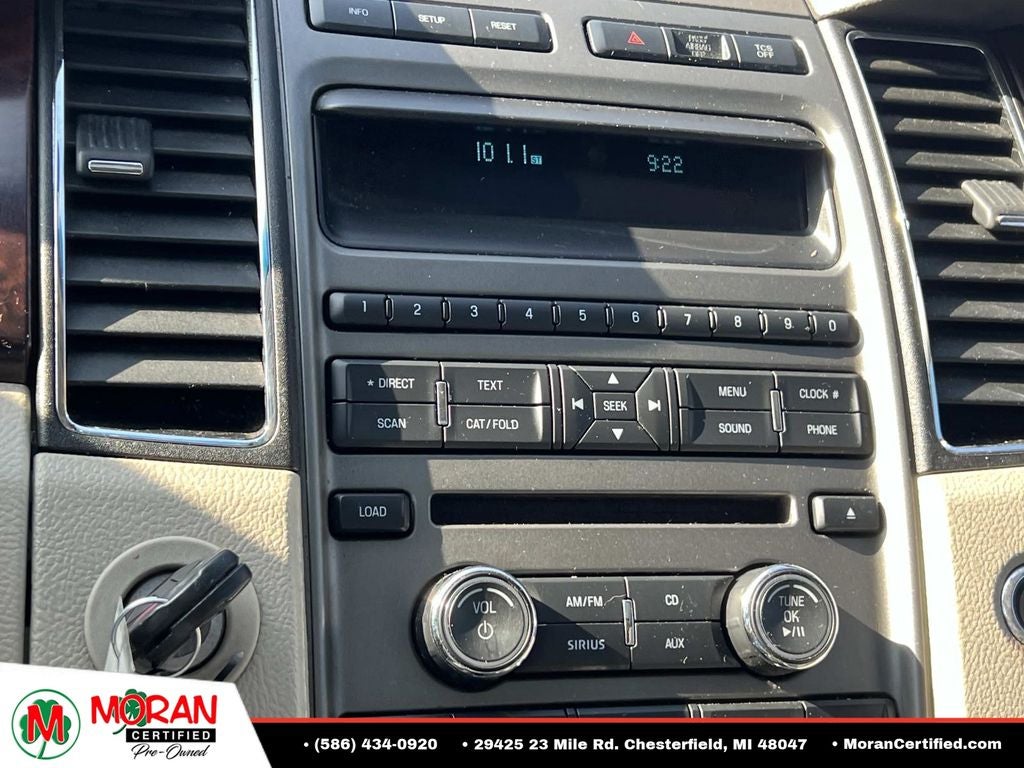 2011 Ford Taurus SEL