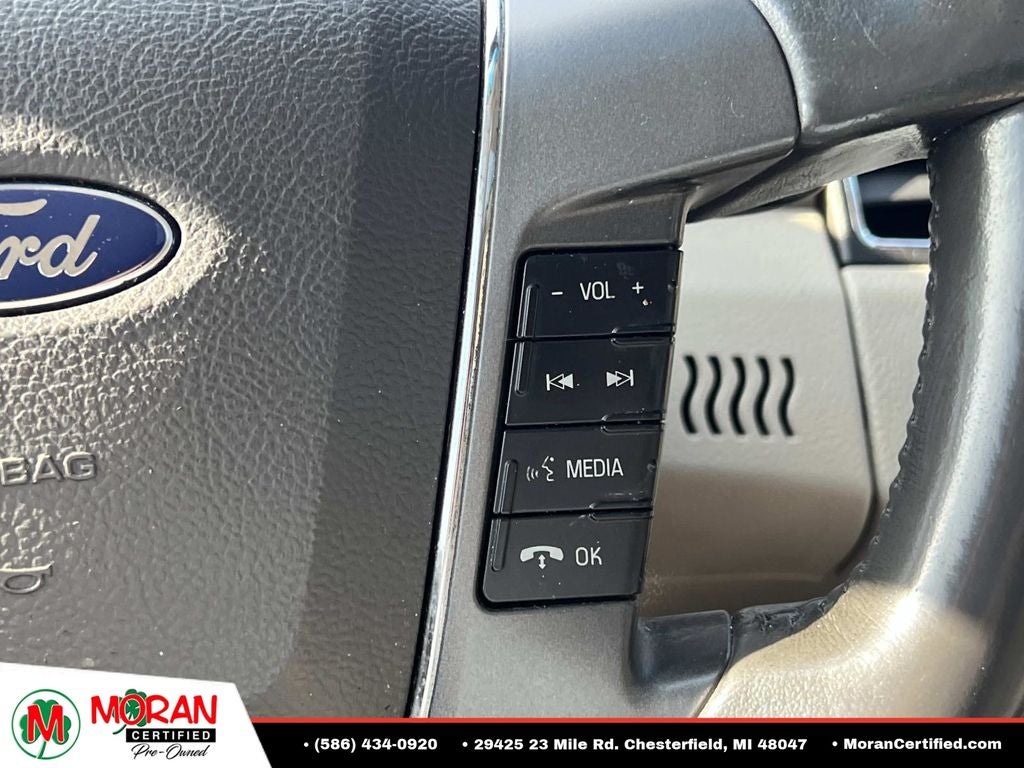 2011 Ford Taurus SEL