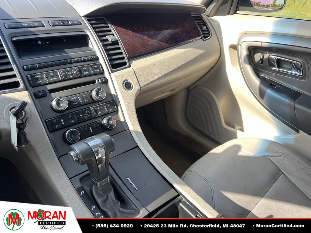 2011 Ford Taurus SEL