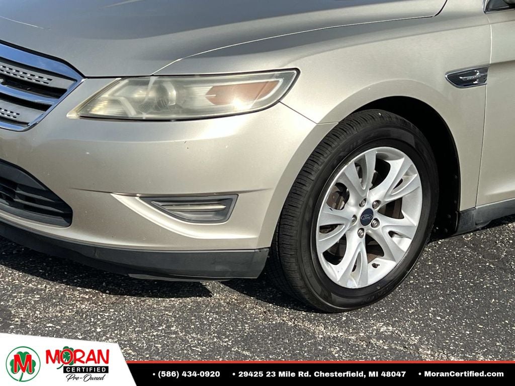 2011 Ford Taurus SEL