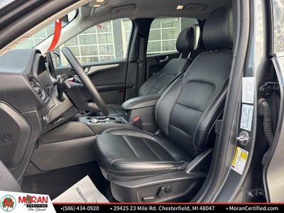 2025 Ford Escape Platinum