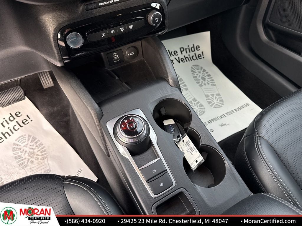 2025 Ford Escape Platinum