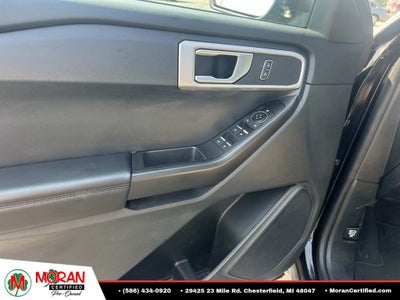 2022 Ford Explorer Base