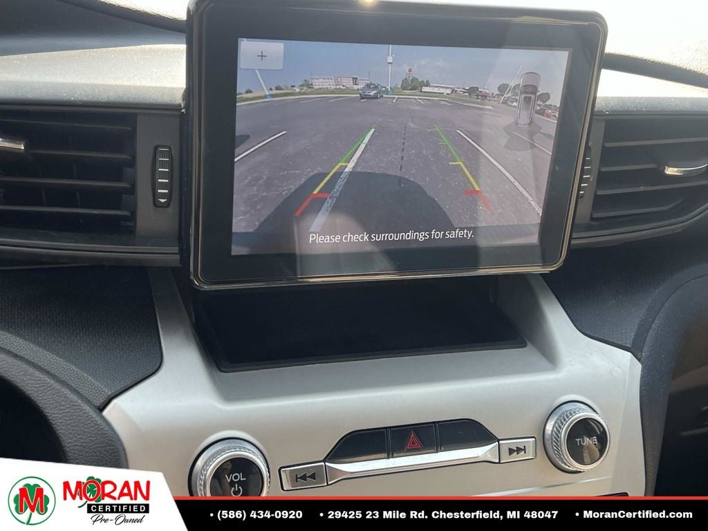 2022 Ford Explorer Base