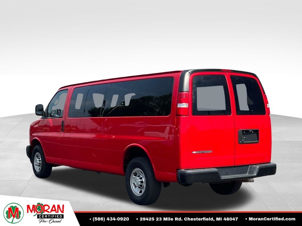 2019 Chevrolet Express 3500 LS Passenger