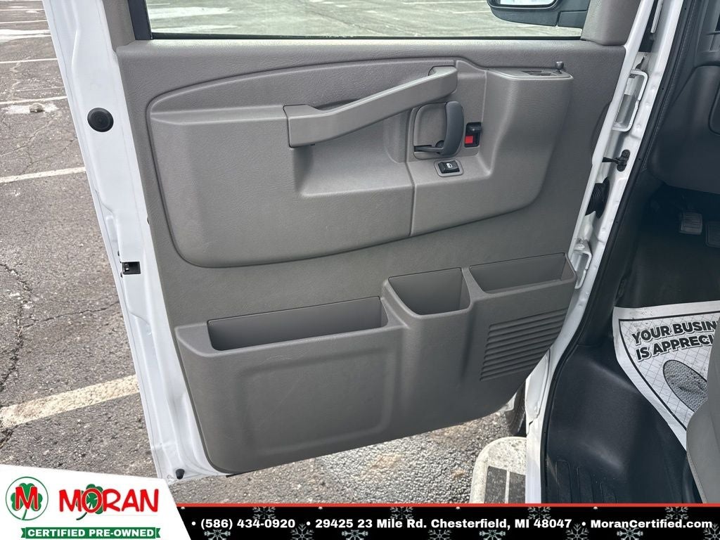 2024 Chevrolet Express 2500 Work Van Cargo