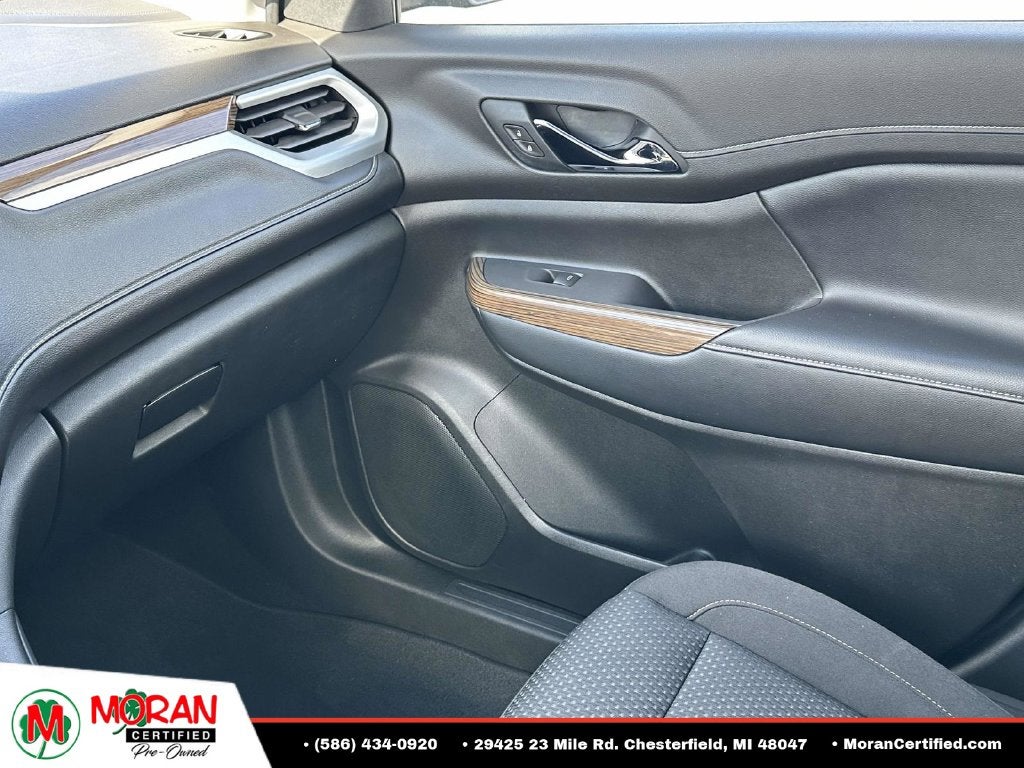 2020 GMC Acadia SLE