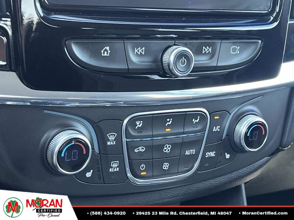 2018 Chevrolet Traverse LT Cloth w/1LT