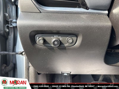 2018 Chevrolet Traverse LT Cloth w/1LT