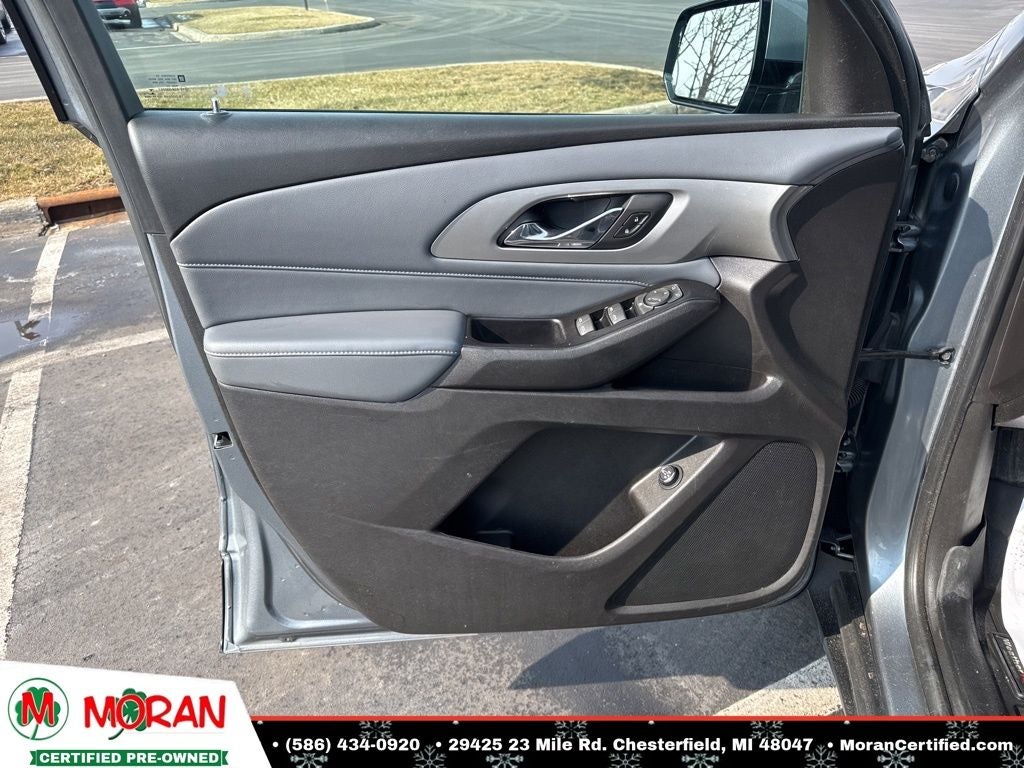 2018 Chevrolet Traverse LT Cloth w/1LT