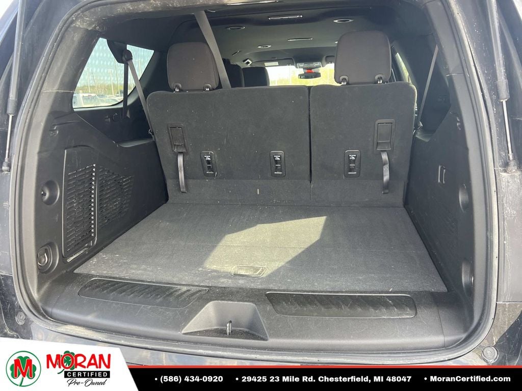 2023 Chevrolet Suburban LS