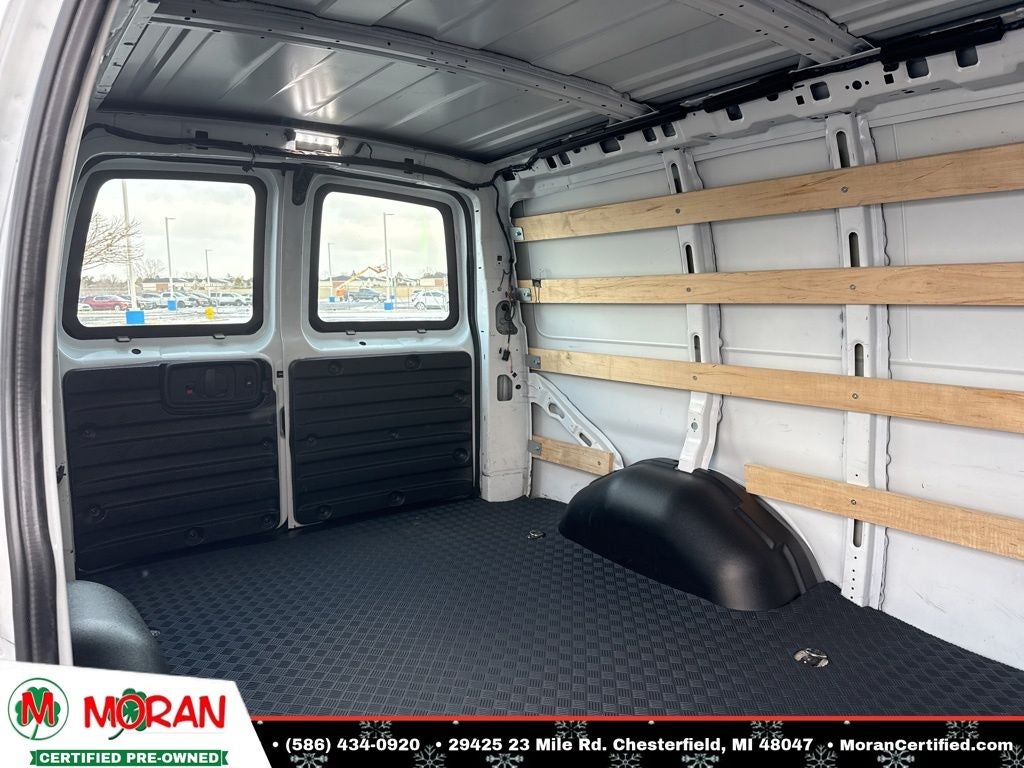 2024 GMC Savana 2500 Work Van