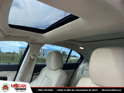 2015 Lincoln MKS Base