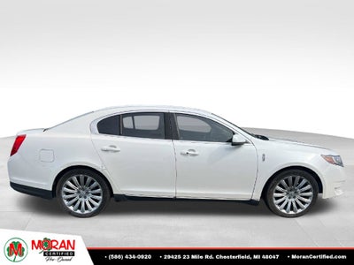 2015 Lincoln MKS Base