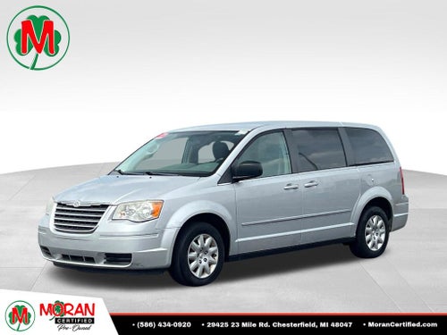 2009 Chrysler Town & Country LX