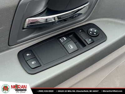 2009 Chrysler Town & Country LX