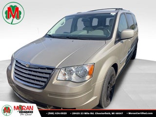 2009 Chrysler Town &amp; Country Touring