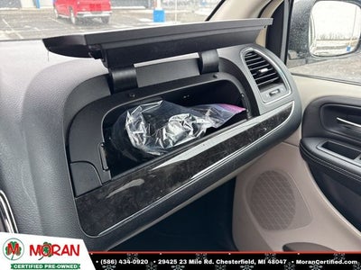 2013 Chrysler Town & Country Touring