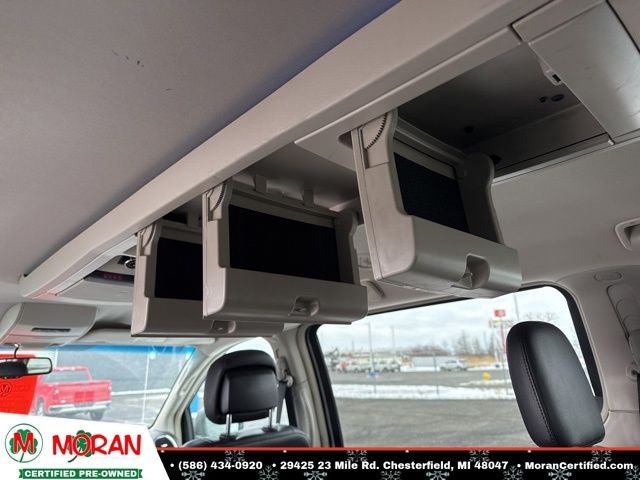 2013 Chrysler Town & Country Touring