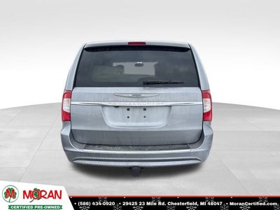2013 Chrysler Town & Country Touring
