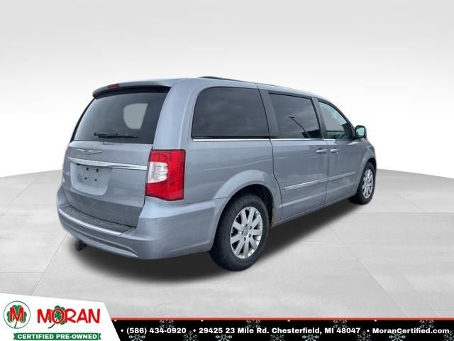 2013 Chrysler Town & Country Touring