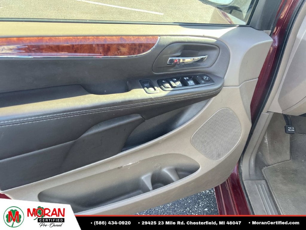 2015 Chrysler Town & Country Touring