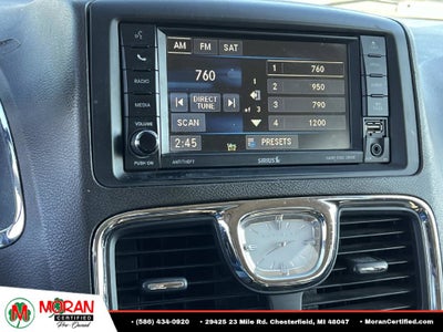 2015 Chrysler Town & Country Touring