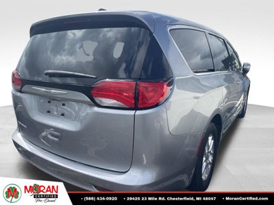 2021 Chrysler Voyager LX