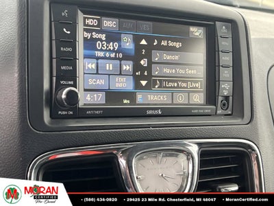 2014 Chrysler Town & Country Touring-L