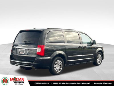 2014 Chrysler Town & Country Touring-L