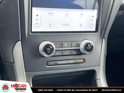 2022 Ford Edge SE
