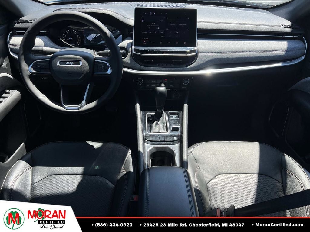 2023 Jeep Compass Latitude Lux