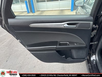 2020 Ford Fusion Hybrid SE