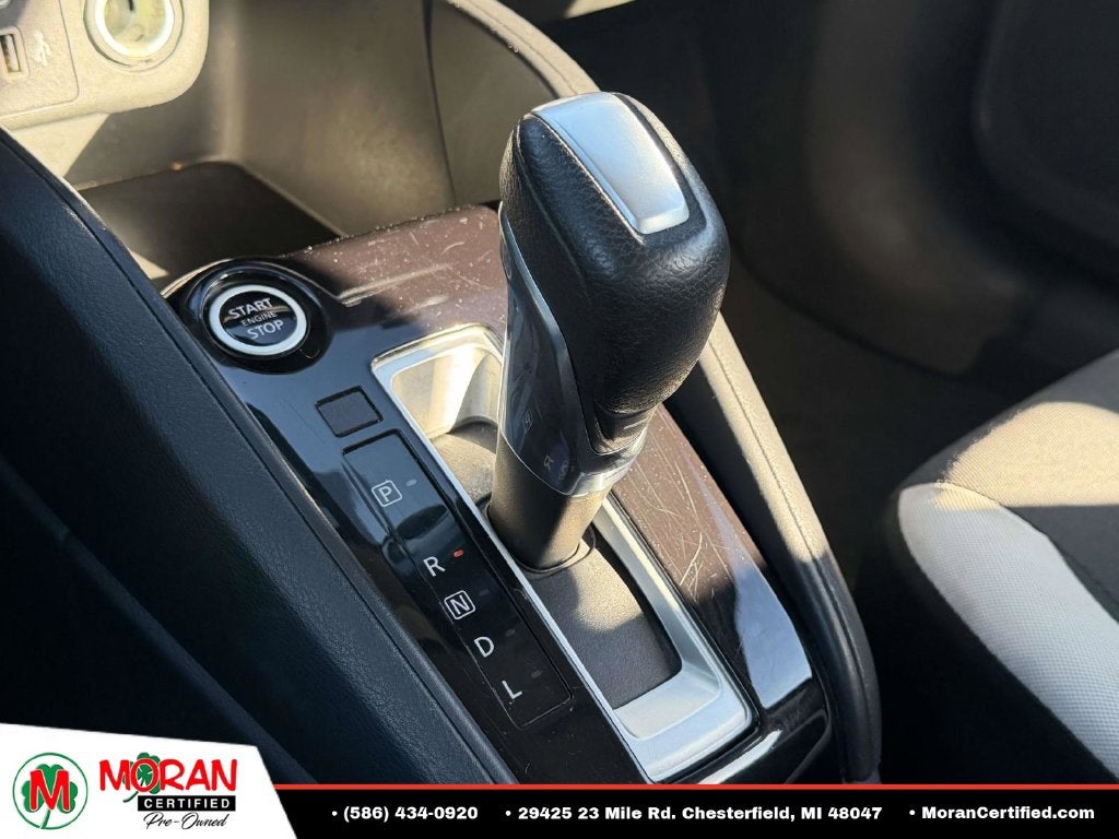 2021 Nissan Versa 1.6 SV