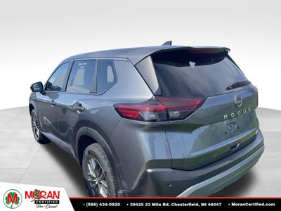 2022 Nissan Rogue Base
