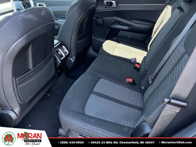 2024 Kia Sorento LX