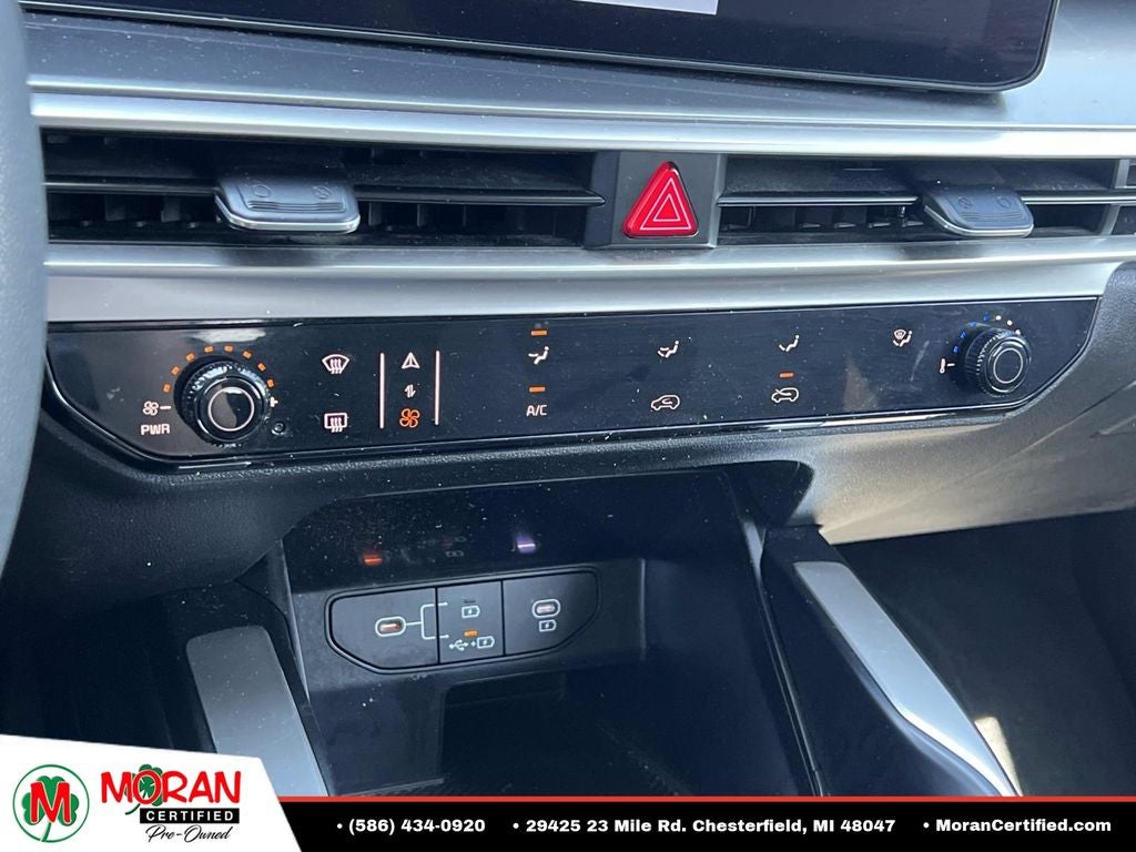 2024 Kia Sorento LX