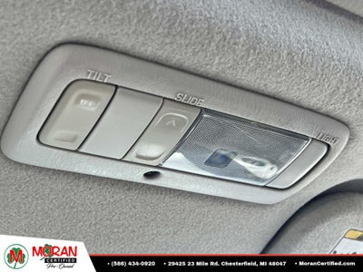 2008 Pontiac Vibe Base