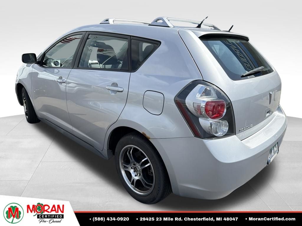 2009 Pontiac Vibe Base