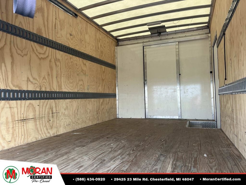 2023 GMC Savana Cutaway 4500 4500 Van